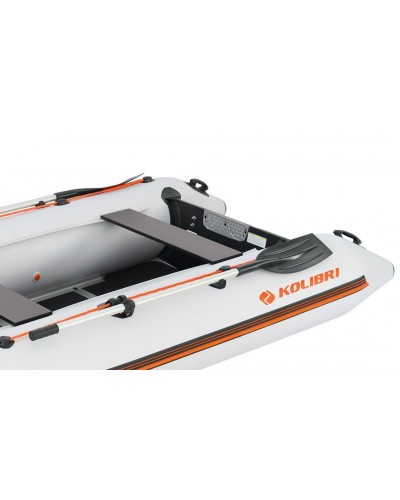 Надувная лодка Колибри КМ-330Д Профи (Kolibri KM-330D Профи) моторная килевая алюминиевый пайол, светло-серая