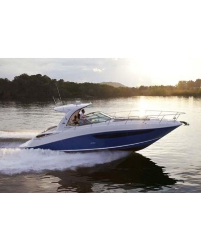 Пластиковый катер Sea Ray 370 Sundancer